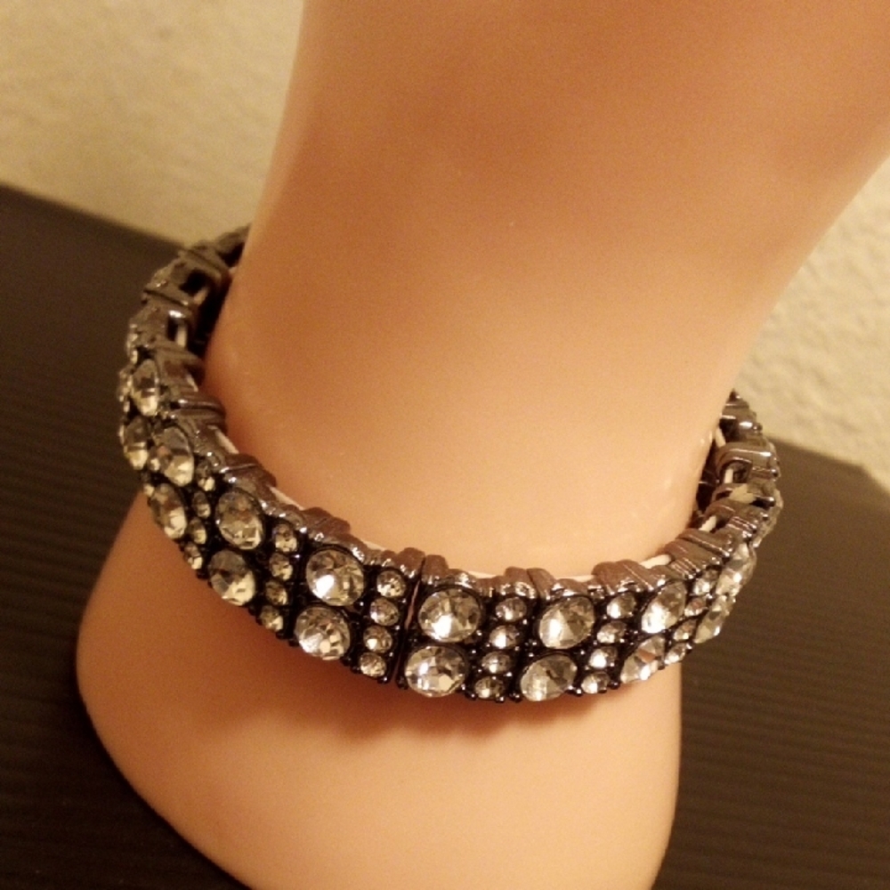 Crystal Stretch Bracelet - Silver Tone